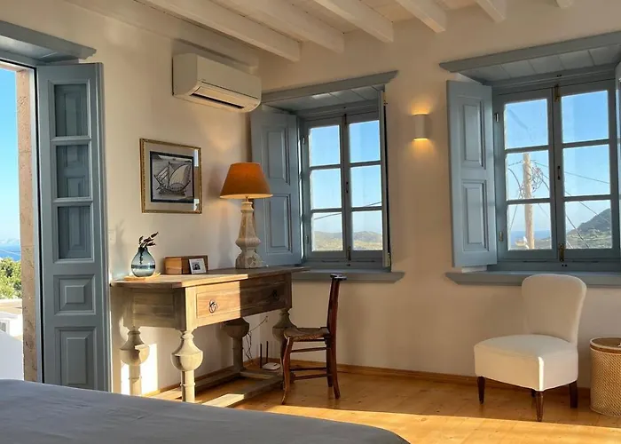 A Premium House In Chora *